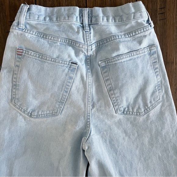 BDG High Rise Baggy Jeans 26 Ripped Knees Destroyed Light Wash Blue Boho Hippie - Picture 6 of 7